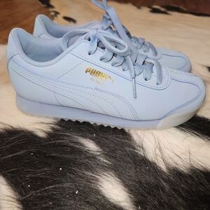 Puma Kids Sneakers in Light Blue and Gold